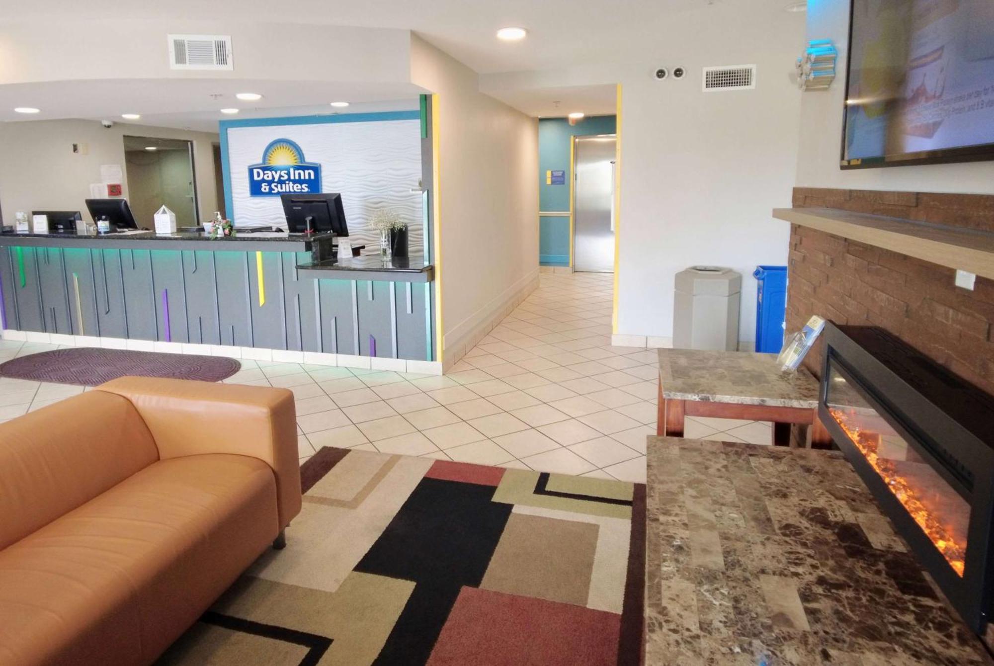 Days Inn & Suites By Wyndham Тибодо Экстерьер фото